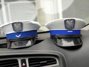 czapki policyjne ruchu drogowego