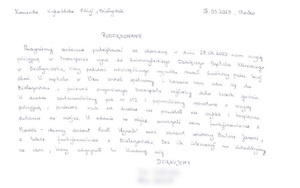 Pragniemy serdecznie podziękować za okazaną w dniu 29.04.2023 nam asystę policyjną w transporcie syna do Uniwersyteckiego Dziecięcego Szpitala Klinicznego w Białymstoku, który podczas nieszczęśliwego wypadku stracił środkowy palec lewej dłoni. W szpitalu w Ełku został opatrzony i kazano nam udać się do Białegostoku, ponieważ organizacja transportu zajęłaby około trzech godzin. W drodze zadzwoniliśmy pod numer 112 i poprosiliśmy operatora o asystę policyjną, ponieważ ruch na drodze nie pozwalał na szybkie i bezpieczne dotarcie na miejsce. W eskorcie na miejsce pomagali nam funkcjonariusze z Moniek – starszy sierżant Paweł Wysocki oraz sierżant sztabowy Bartosz Jarosz, a także funkcjonariusze z Białegostoku. Bez ich interwencji nie dotarlibyśmy na czas, który odgrywał tu kluczową rolę. Dziękujemy