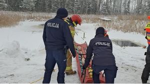 policjanci i strażacy